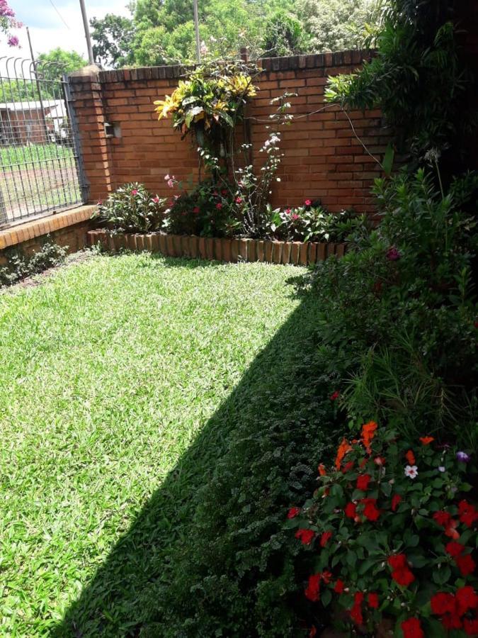 Casa Lucy Villa Puerto Iguazu Ngoại thất bức ảnh